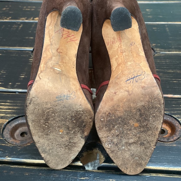 *VINTAGE* Yves Saint Laurent Brown Suede Boots - Picture 14 of 17